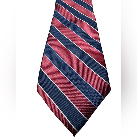 Jos. A. Bank Traveler 100% silk Navy Maroon Striped Tie Long Length - Picture 1 of 8